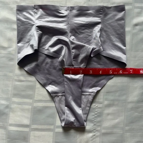 Spanx 2 Small Shapewear Panties New with Tags Purple Seamless & Beige High-Waist - Picture 13 of 17